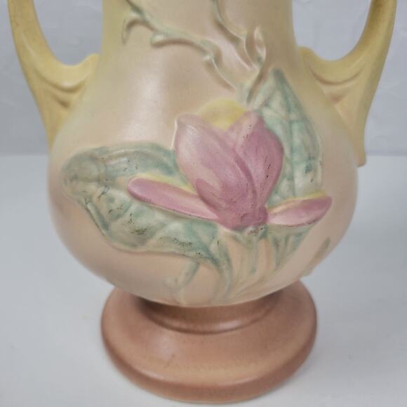 VTG Hull Pottery Magnolia Flower Vase Footed Matte‎ Yellow 2 Handle Art Nouveau - Picture 13 of 16